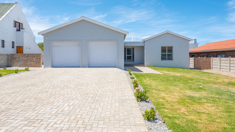 3 Bedroom Property for Sale in Struisbaai Western Cape